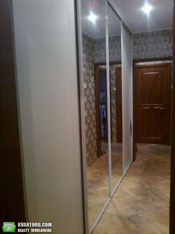 Sell 3-room apartment. Киев,  Радунская — photo 4