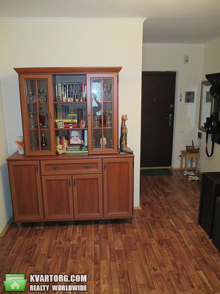 продам 2-комнатную квартиру. Киев,  Урловская - фото 4