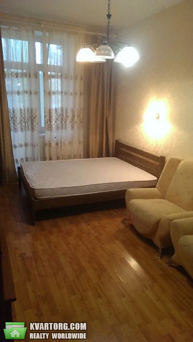 Rent out 1-room apartment. Киев,  Щорса — photo 3
