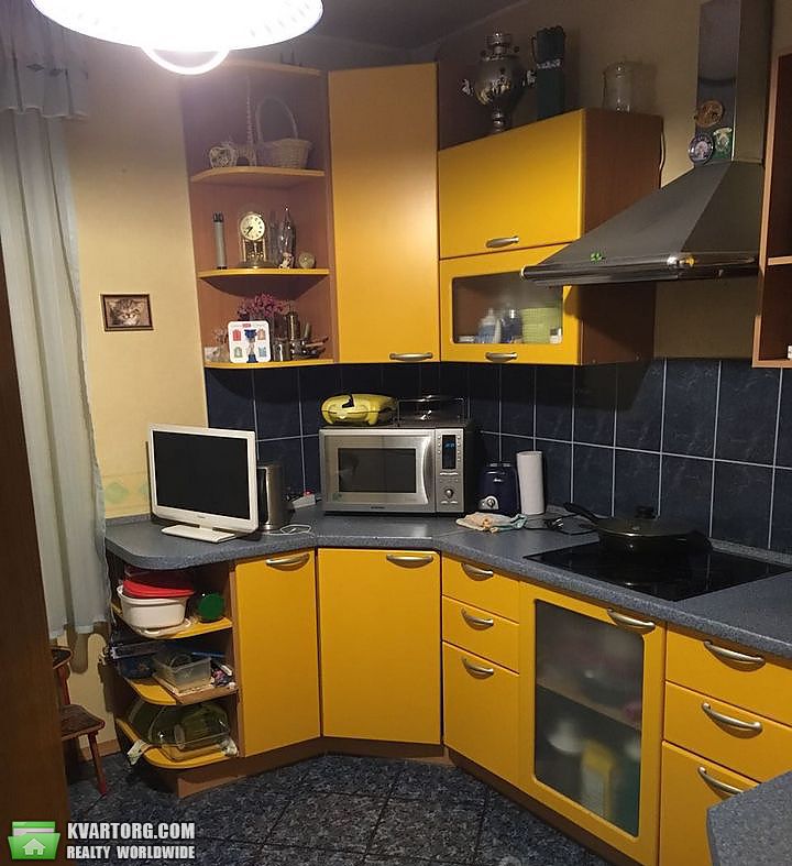 Sell 3-room apartment. Киев, Урловская — photo 1