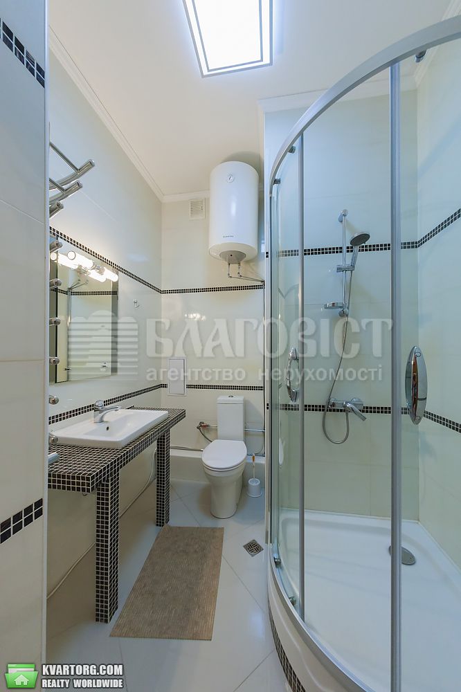 Rent out 3-room apartment. Киев, Барбюса Анри — photo 4