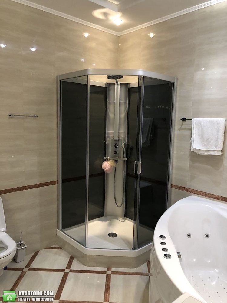 Rent out 3-room apartment. Киев,  Барбюса — photo 7