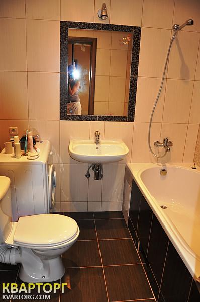 Rent out 2-room apartment. Киев,  Майорова — photo 2