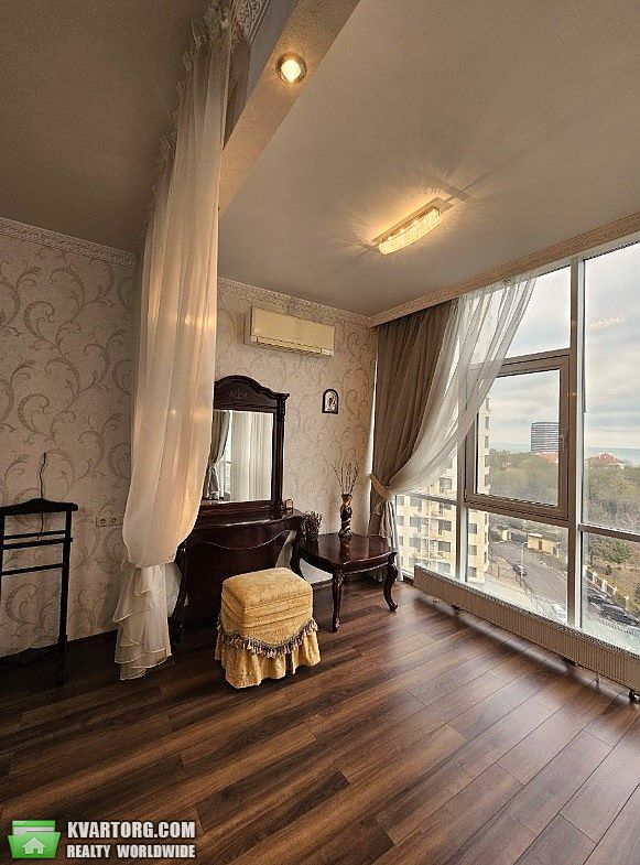 Sell 3-room apartment. Одесса, ул. Гагаринское плато — photo 1