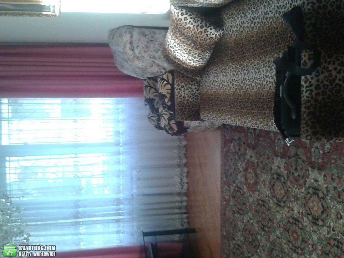 Rent out 2-room apartment. Киев,  Лесной пр — photo 5