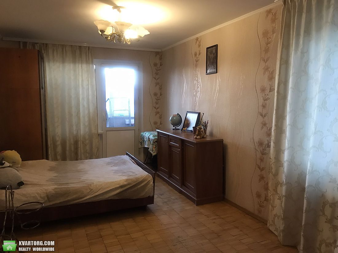 Sell 3-room apartment. Киев,  Семьи Сосниных — photo 2