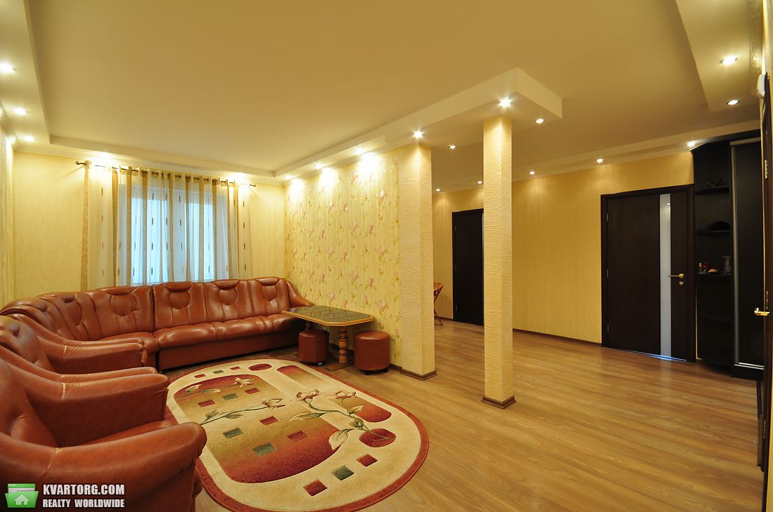 Sell 4-room apartment. Киевская обл., Некрасова — photo 1