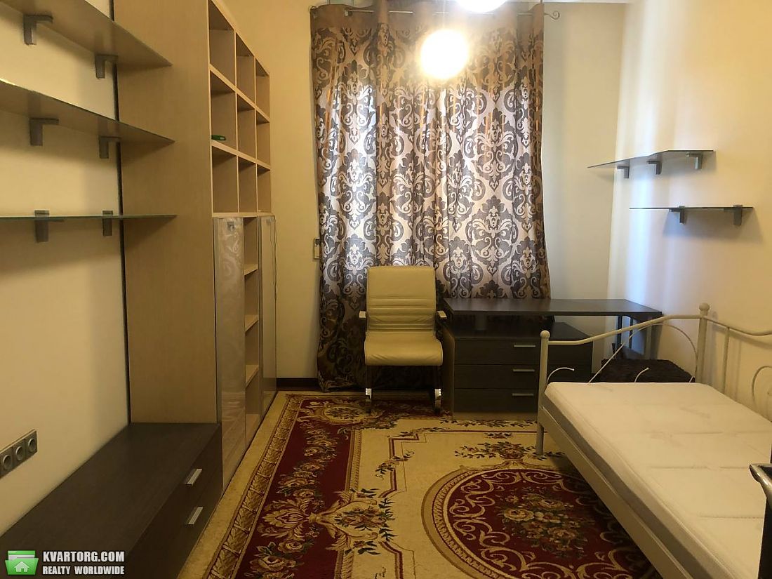 Rent out 3-room apartment. Днепропетровск, Крутогорный спуск — photo 7