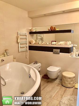Rent out 3-room apartment. Киев,  Голосеевская — photo 5