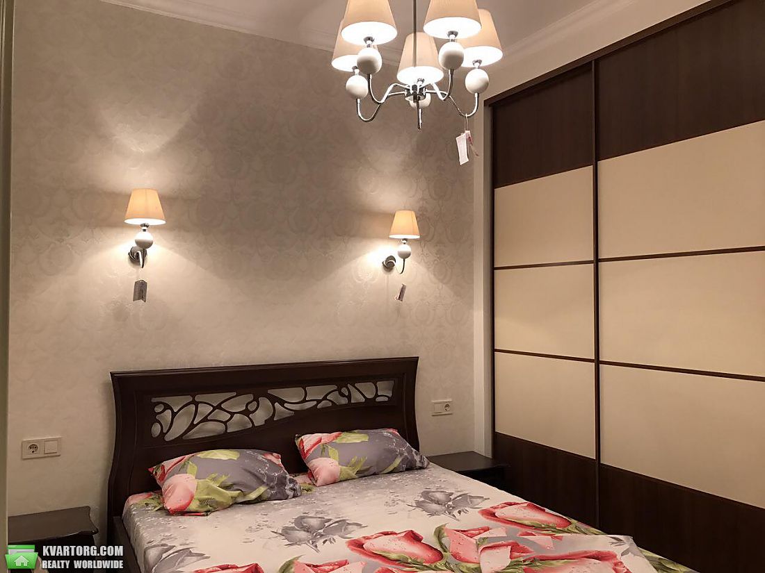 Rent out 2-room apartment. Одесса, Французский бульвар — photo 9