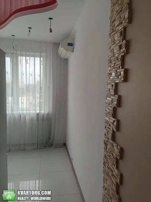 Sell 3-room apartment. Киев,  Симиренко — photo 2
