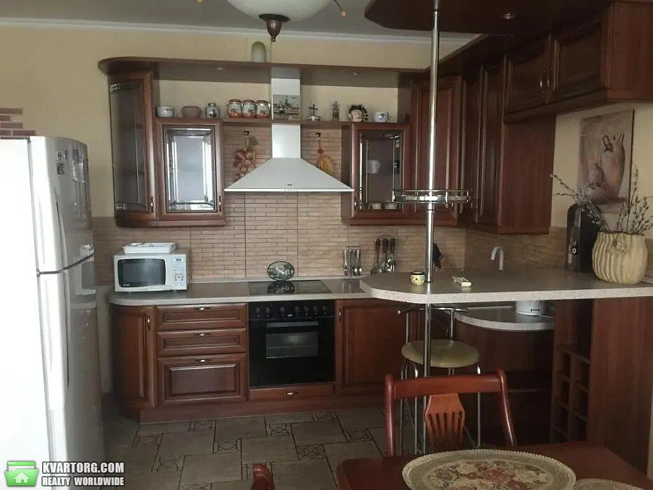 Rent out 3-room apartment. Киев,  Ахматовой — photo 3