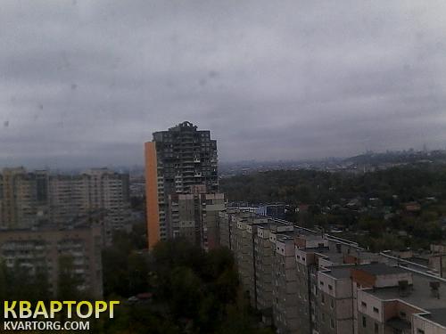 Sell 3-room apartment. Киев,  Ужвий — photo 1