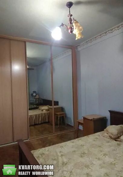 Rent out 2-room apartment. Киев,  Энтузиастов — photo 2