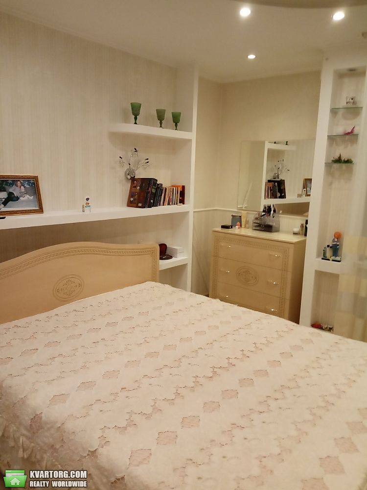 Rent out 2-room apartment. Киев, Антоновича — photo 8