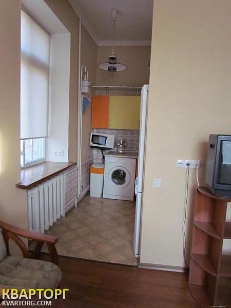 Rent out 2-room apartment. Одесса, Адмиральский пр. — photo 2