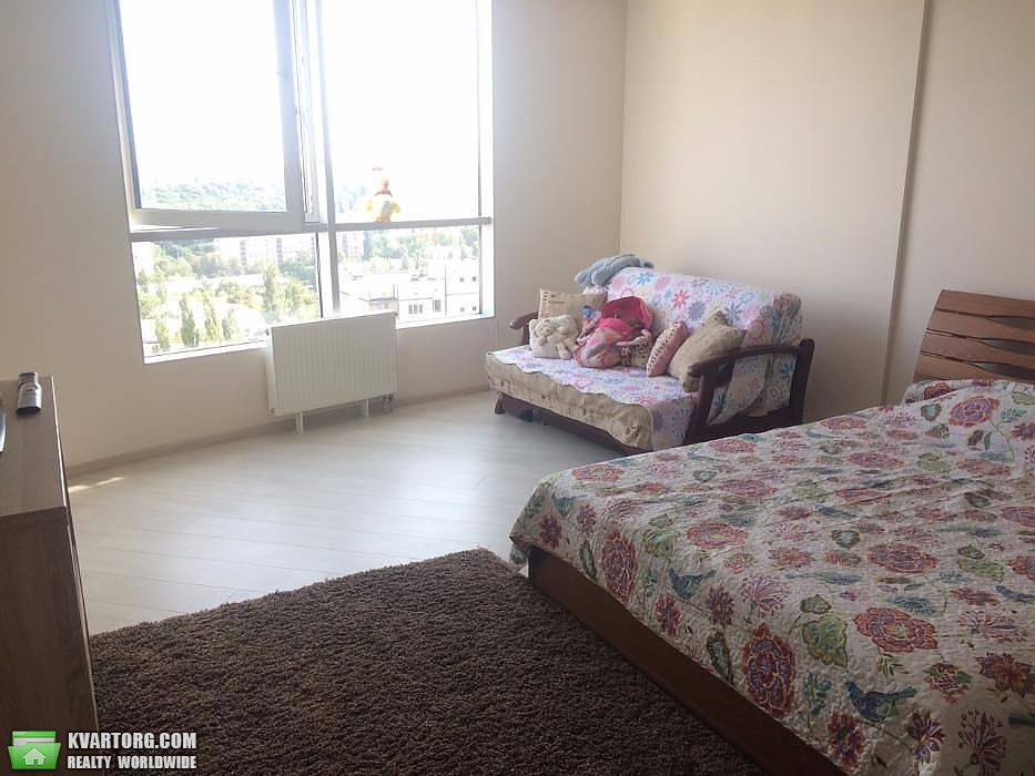 Rent out 2-room apartment. Киев,  Коломиевский пер — photo 4