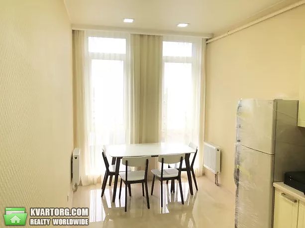 Rent out 1-room apartment. Киев,  Малоземельная — photo 2