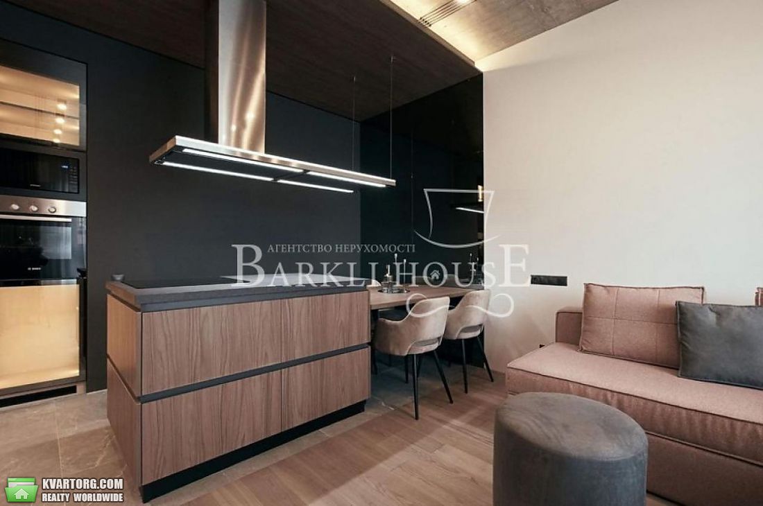 Rent out 2-room apartment. Киев,  Паньковская — photo 2