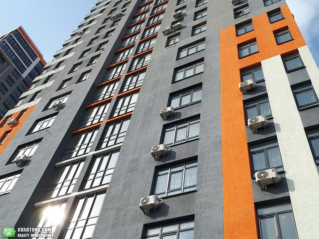 Sell 2-room apartment. Киев,  Бережанская — photo 1