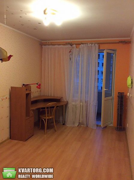 Rent out 3-room apartment. Киев, Никольско-Слободская — photo 9