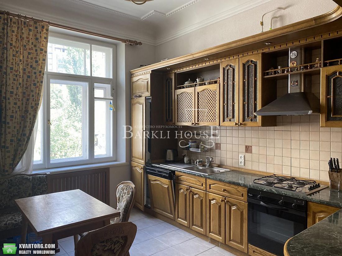 Rent out 3-room apartment. Киев,  Крещатик — photo 2
