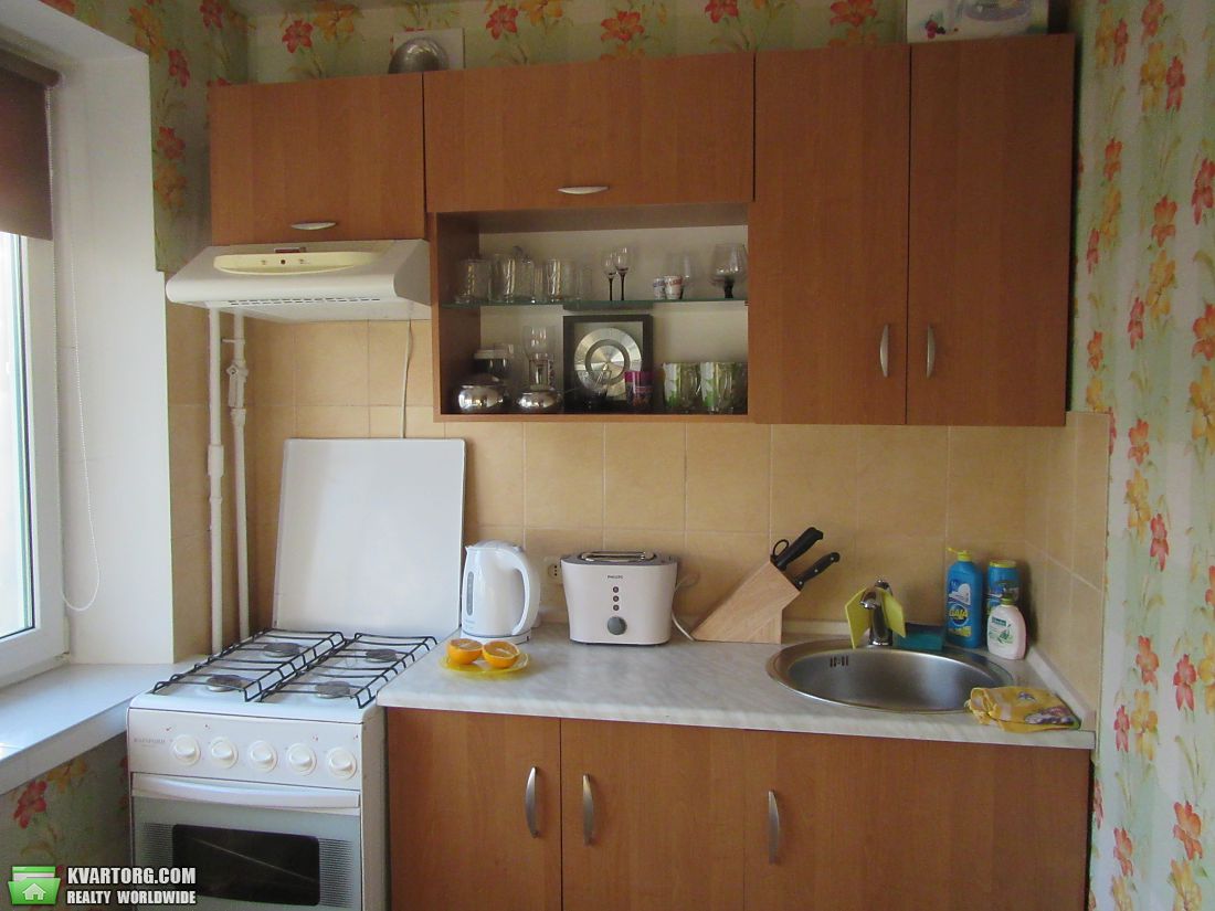 Sell 1-room apartment. Киев, Зодчих — photo 3