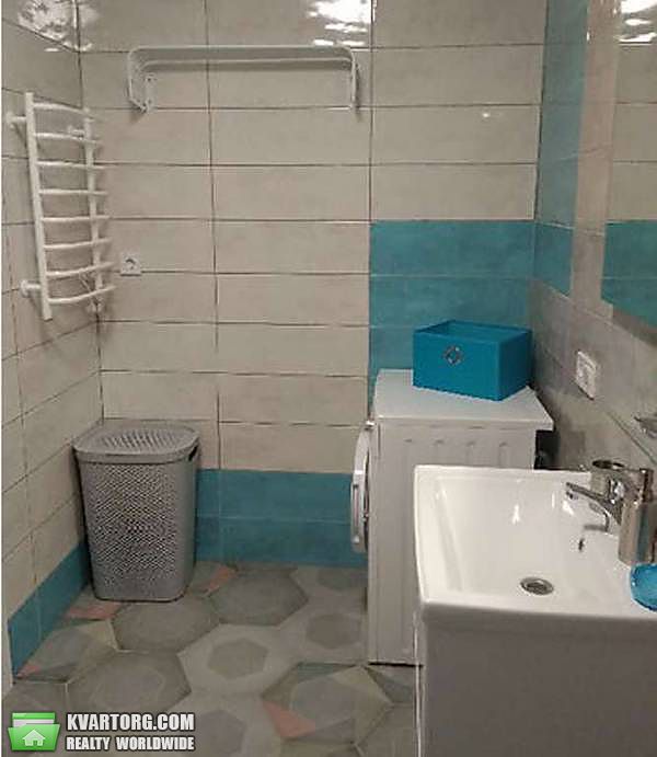 Rent out 2-room apartment. Киев,  Оболонский пр — photo 7