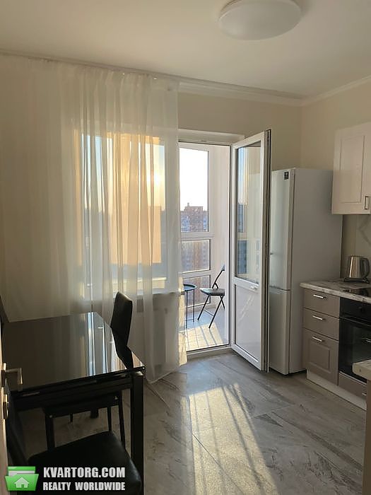 Rent out 1-room apartment. Киев, Русовой — photo 3