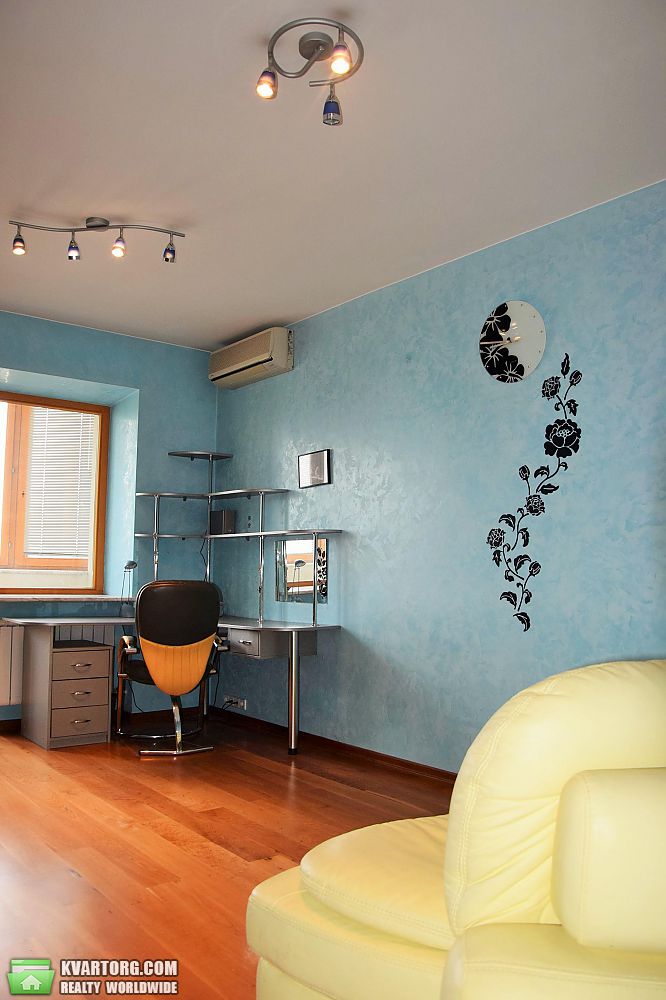 Sell 4-room apartment. Киев, Героев Сталинграда просп. — photo 5