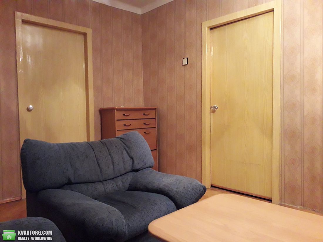 Rent out 2-room apartment. Киев, Вацлава Гавела — photo 6