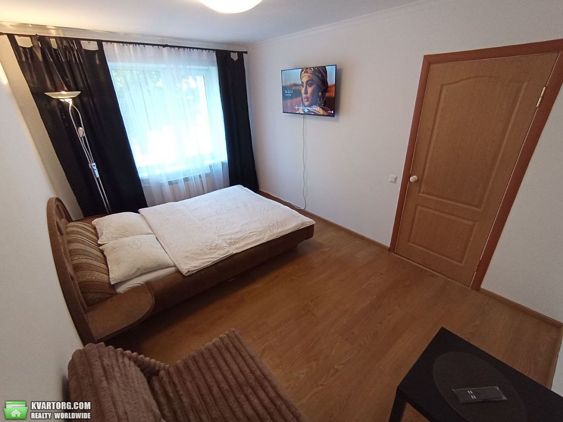Rent out short-term apartment. Киев, Братиславская ул. — photo 2