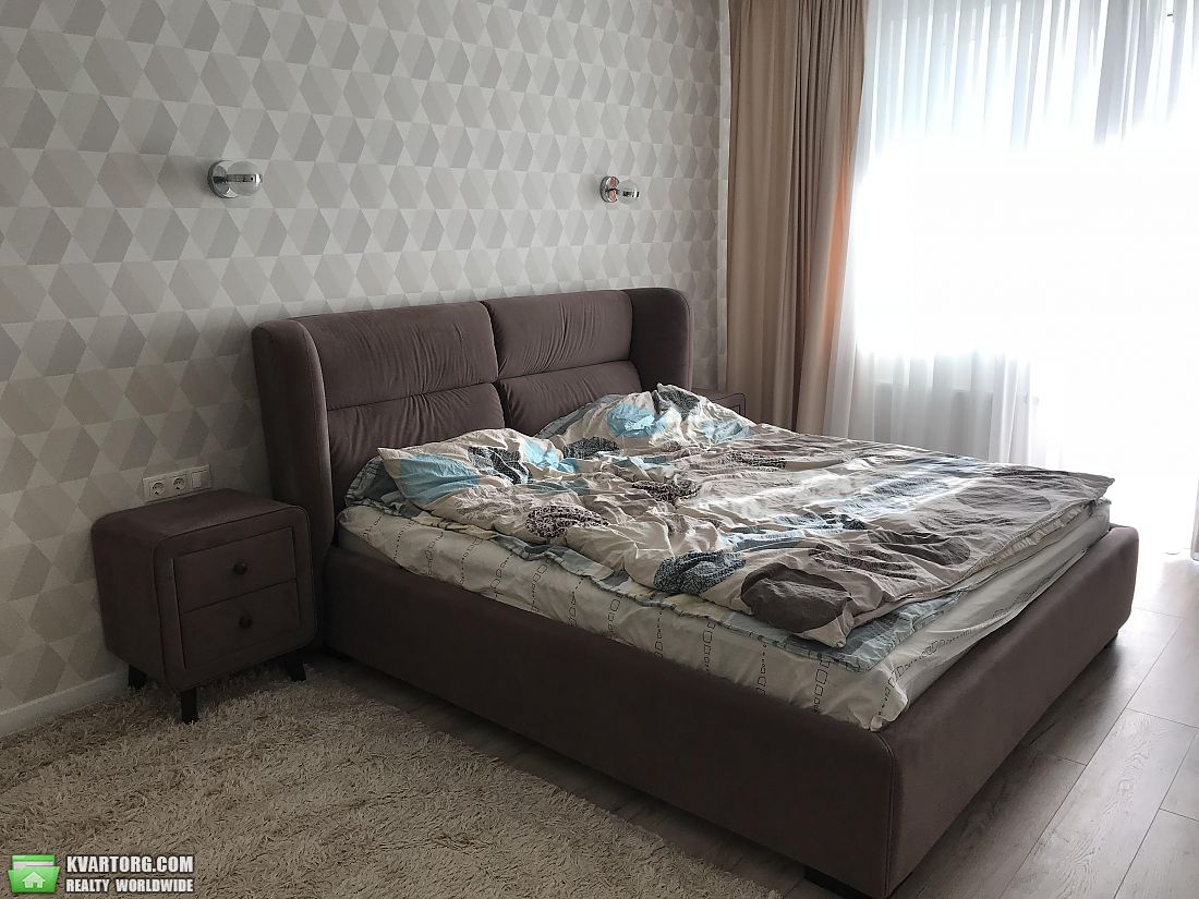 Sell 2-room apartment. Киев,  Новомостицкая — photo 6