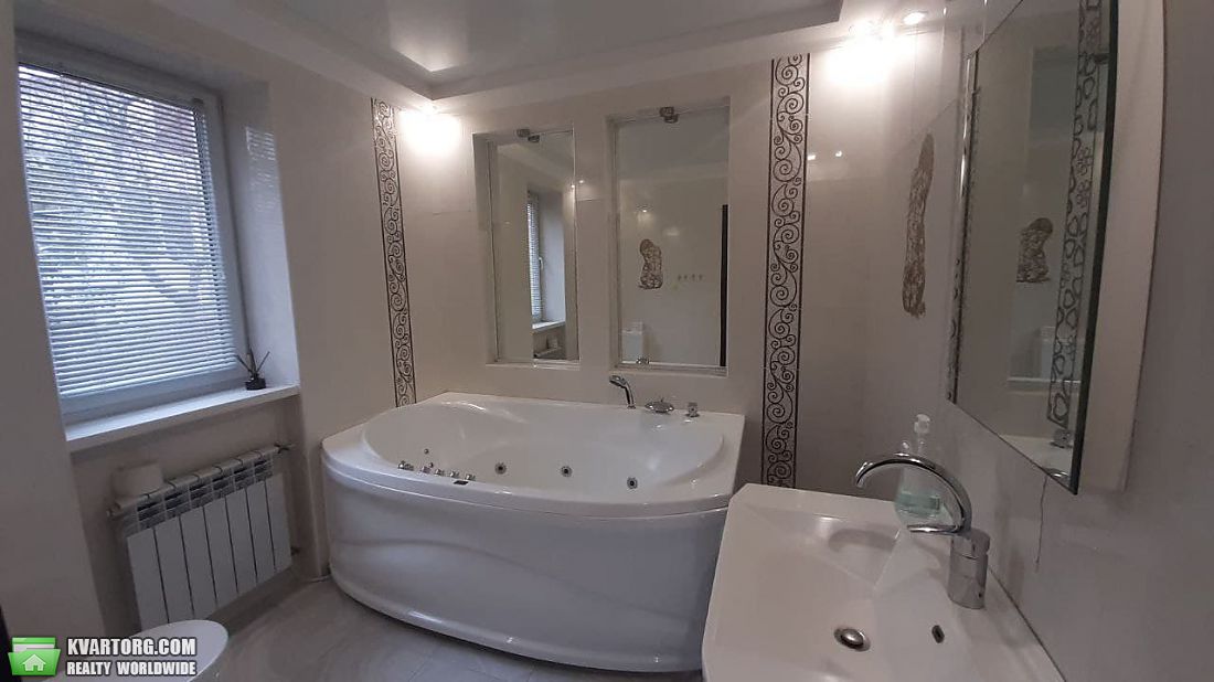 Rent out house. Киев,  Бажана — photo 9