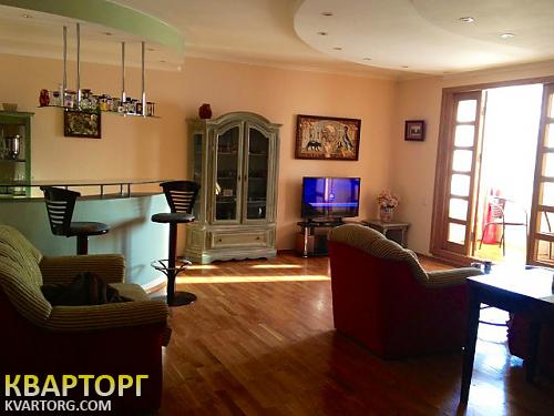 Rent out 3-room apartment. Киев,  Предславинская — photo 5