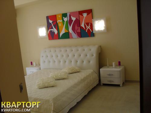 Rent out 2-room apartment. Киев, крещ — photo 8