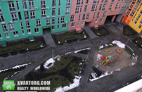 Sell 4-room apartment. Киев, Регенераторная ул. — photo 7