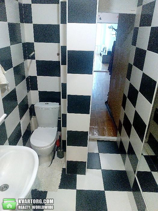 Rent out 4-room apartment. Киев, переулок Крестовый — photo 9
