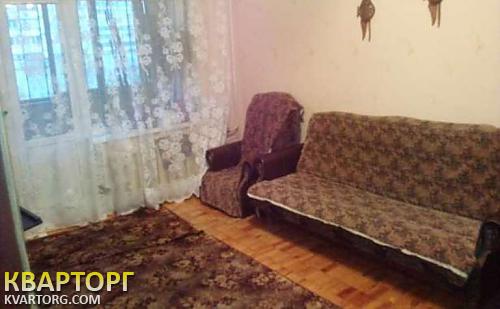 Sell 3-room apartment. Киев,  Бажана — photo 1