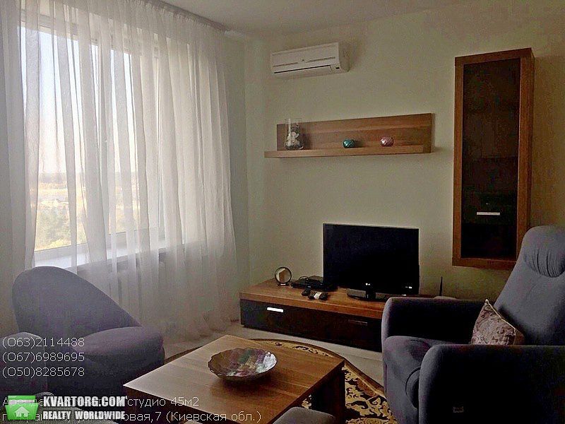 Rent out 1-room apartment. Украинка,  Сосновая — photo 2