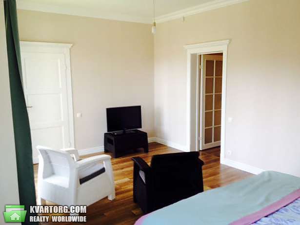 Sell house. Киев,  Зеленая — photo 8