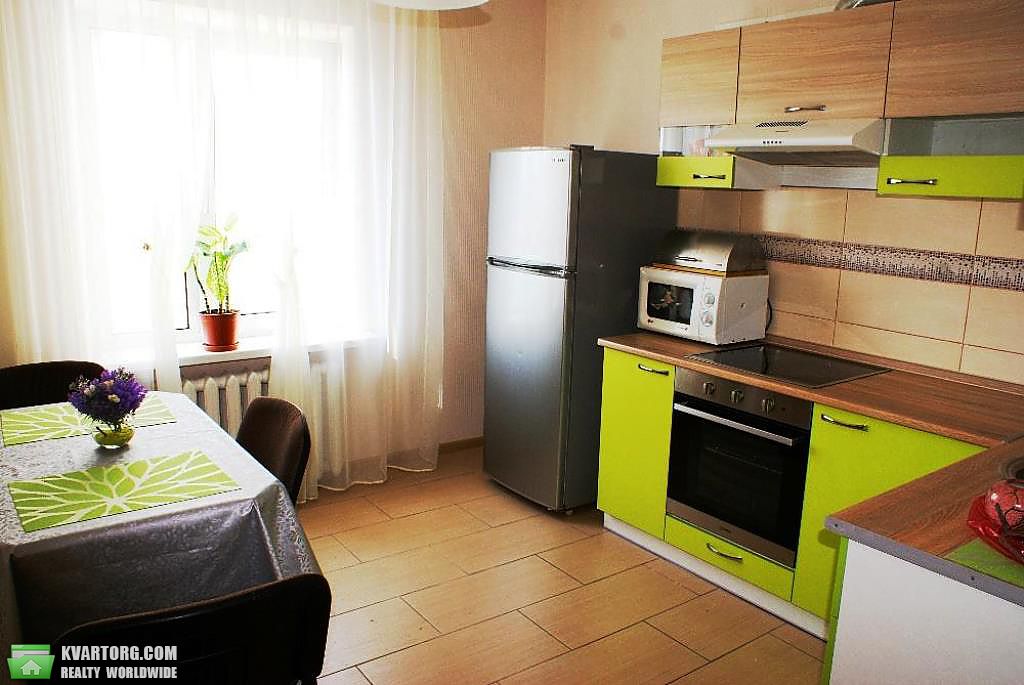 Rent out 2-room apartment. Киев, Пулюя ул. — photo 7