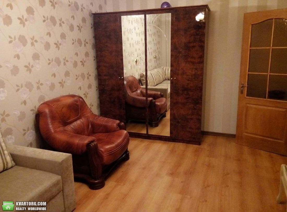 Rent out 1-room apartment. Киев,  Заболотного — photo 1