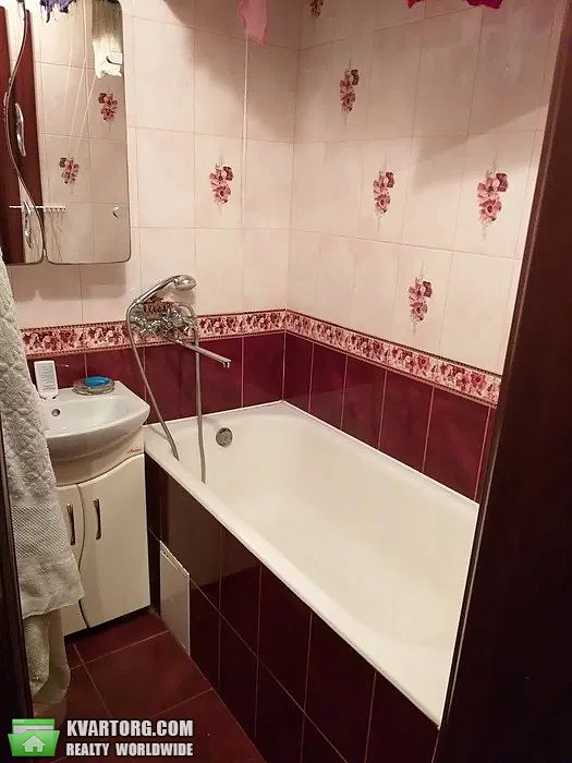 Sell 2-room apartment. Киев,  Литвиненко-Вольгемут — photo 3