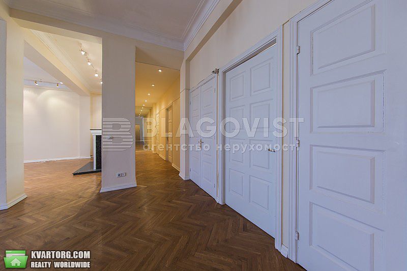 Sell 3-room apartment. Киев,  Никольско-Ботаническая — photo 9