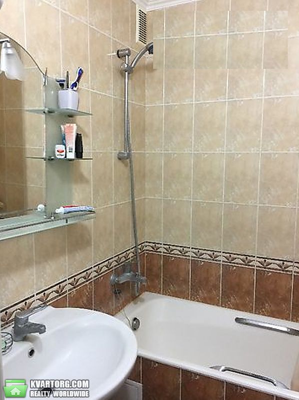 Sell 2-room apartment. Киев,  Лисковская — photo 2