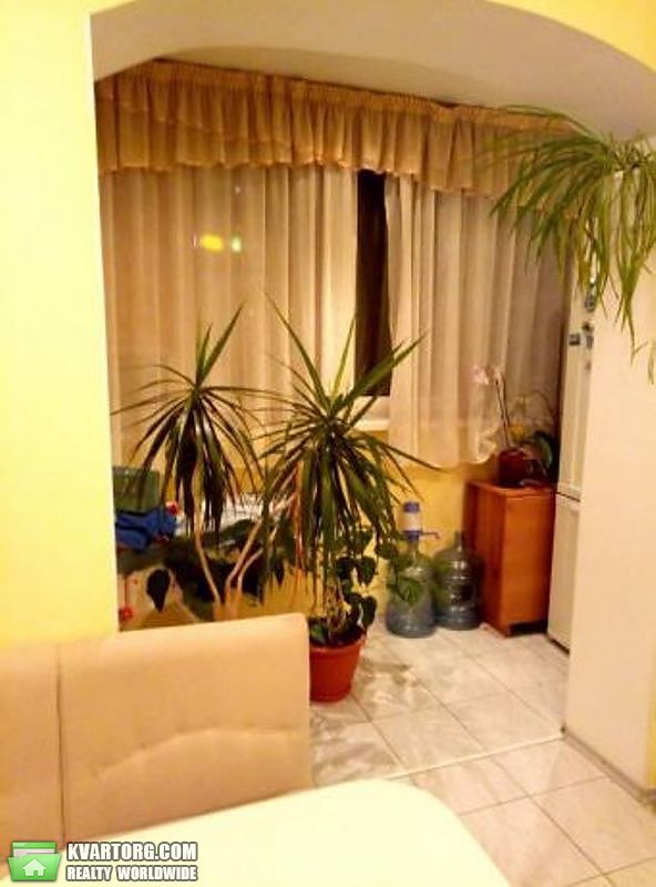 Sell 2-room apartment. Киев,  Милютенко — photo 2