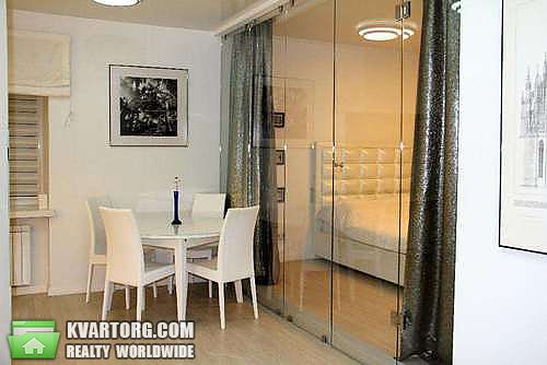Sell 2-room apartment. Киев,  Вузовская — photo 1