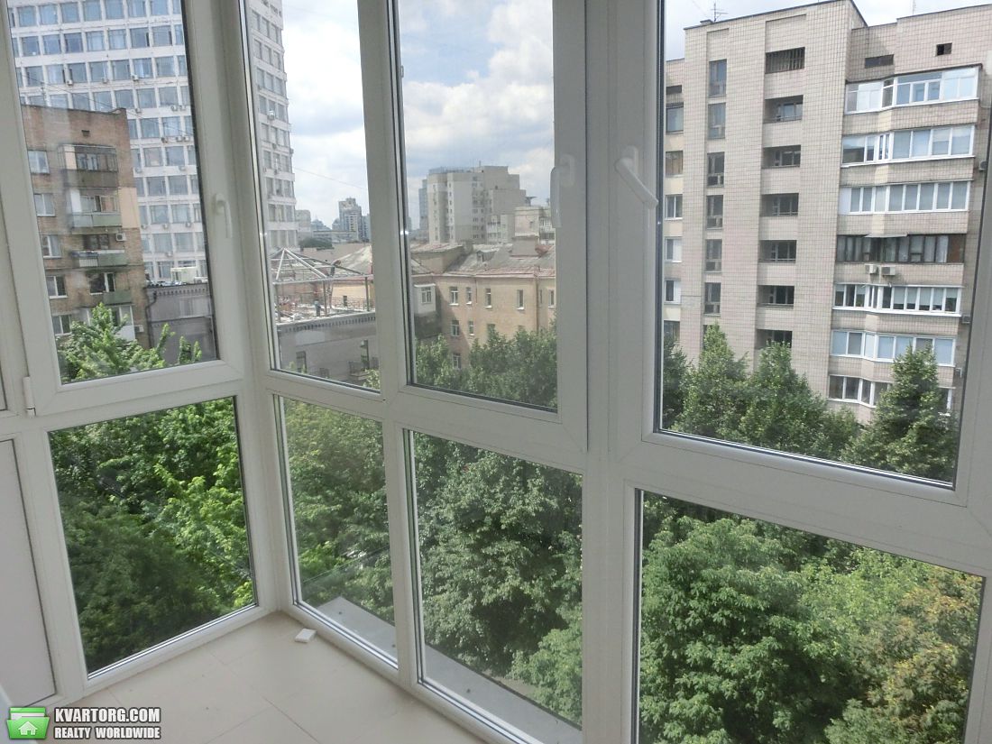Rent out 1-room apartment. Киев, Никольский пер. — photo 8