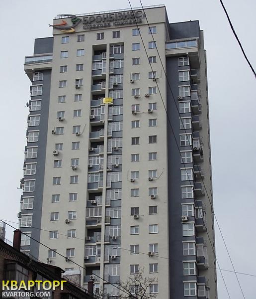 Sell 4-room apartment. Киев,  Белорусская — photo 1